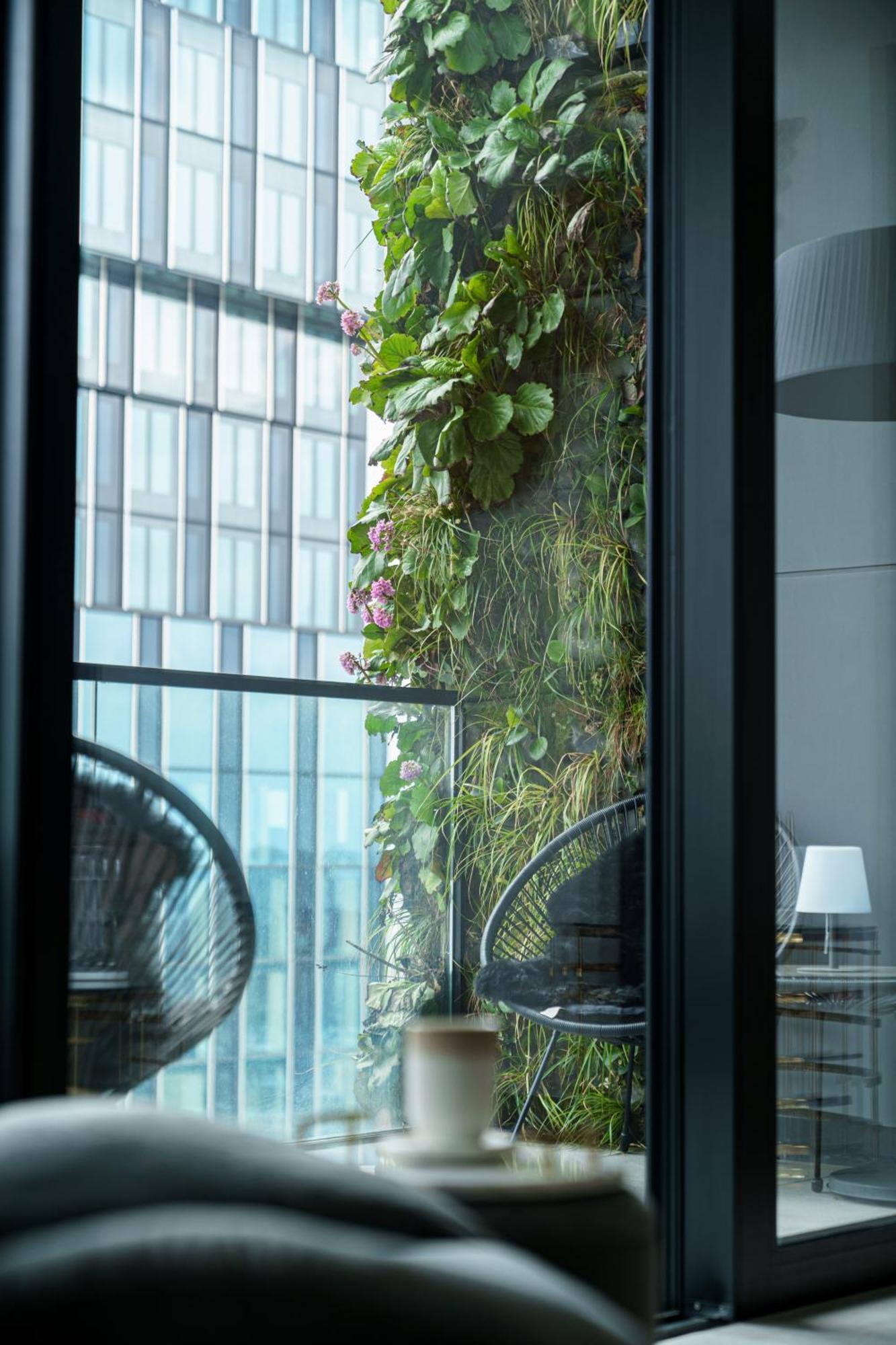 Skyline Blick Frankfurt - Nahe Messe Apartamento